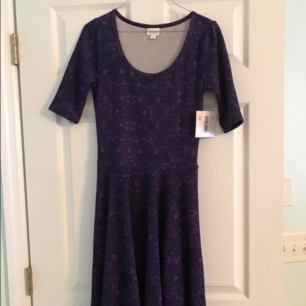 Lularoe Nicole small NWT - Picture 1 of 1
